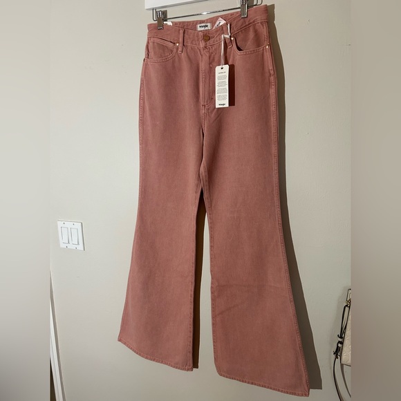 NWT Wrangler Wanderer Flare Jeans Dusty Rose 28x34 - Picture 4 of 6
